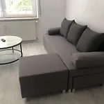 Meisteroffice Im Sackgaessle, Ebenerdige Elw 50qm, Terrasse, Vollwertige Kueche, Naehe Ulm