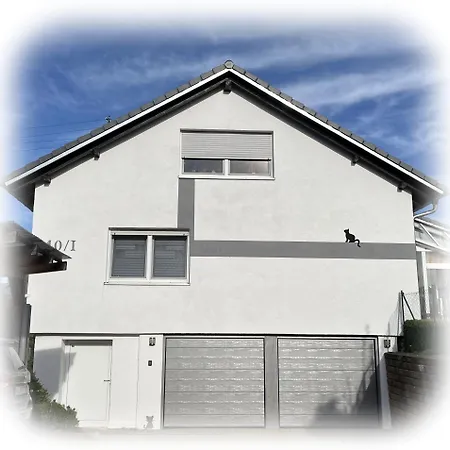 Meisteroffice Im Sackgaessle, Ebenerdige Elw 50qm, Terrasse, Vollwertige Kueche, Naehe Ulm Apartment *