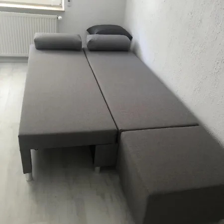 Apartamento Meisteroffice Im Sackgaessle, Ebenerdige Elw 50qm, Terrasse, Vollwertige Kueche, Naehe Ulm *