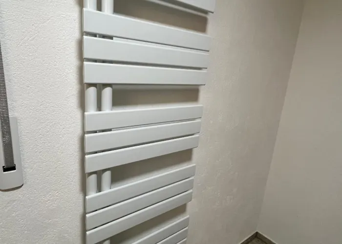 Apartamento Meisteroffice Im Sackgaessle, Ebenerdige Elw 50qm, Terrasse, Vollwertige Kueche, Naehe Ulm *